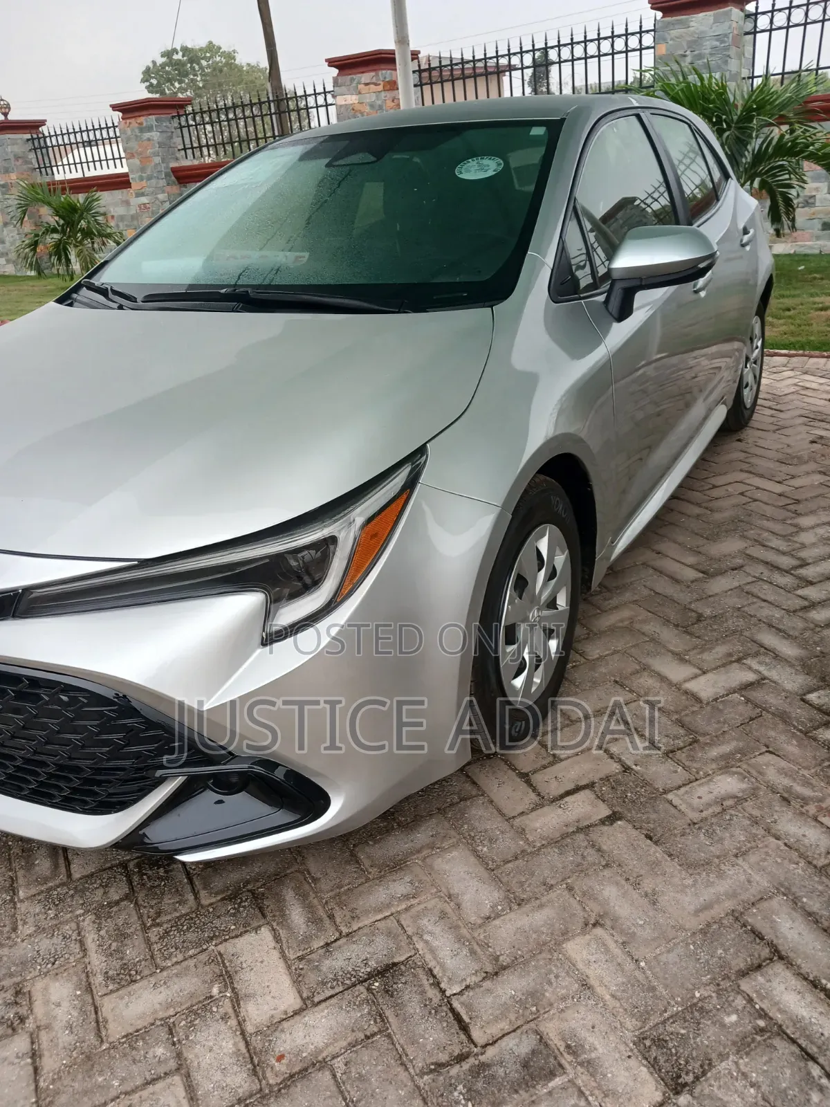 Toyota Corolla 2023 Silver