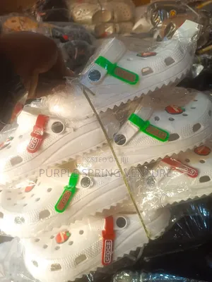 Quality Crocs for Factories and Clinics