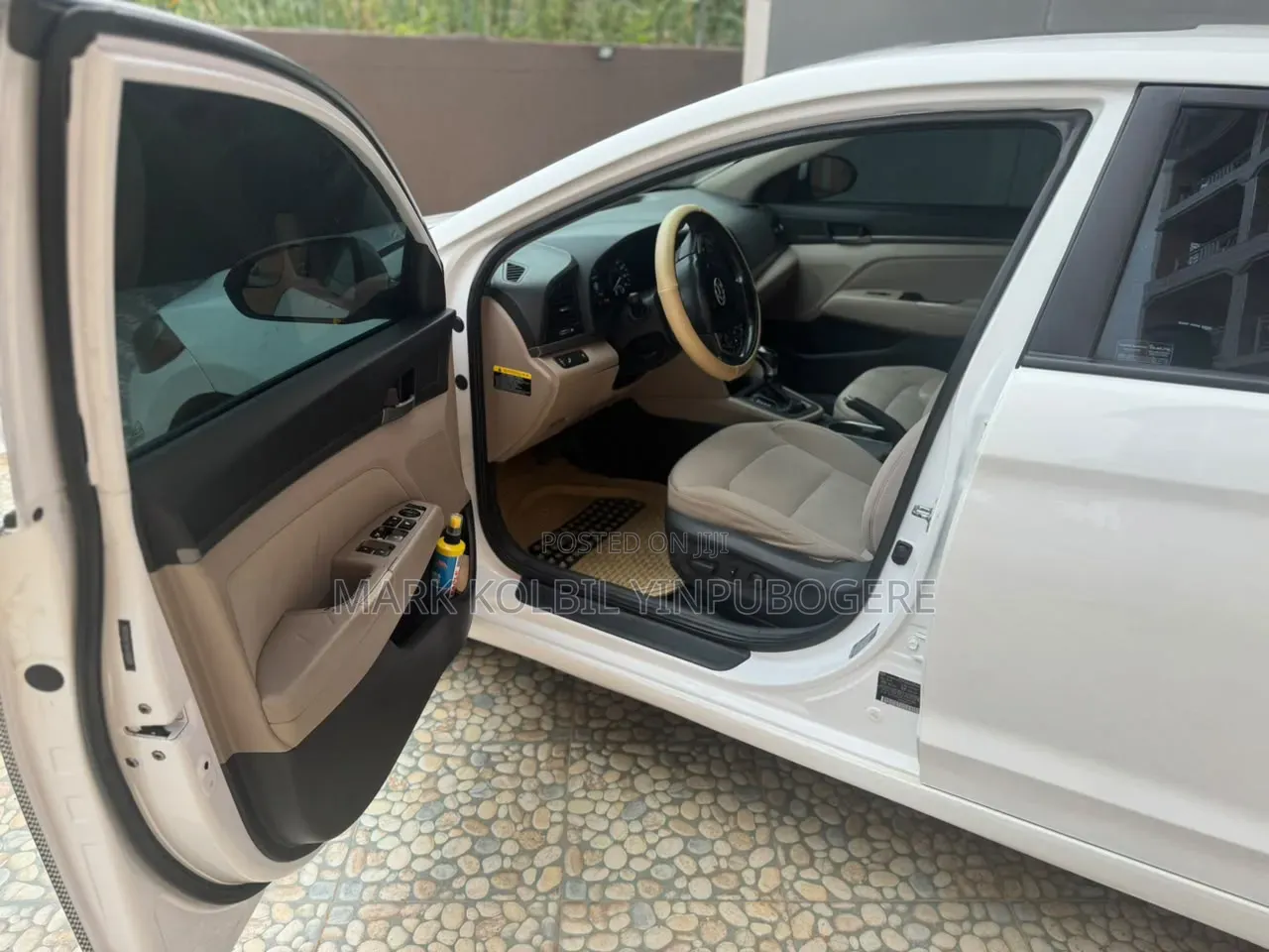 Hyundai Elantra 2017 White
