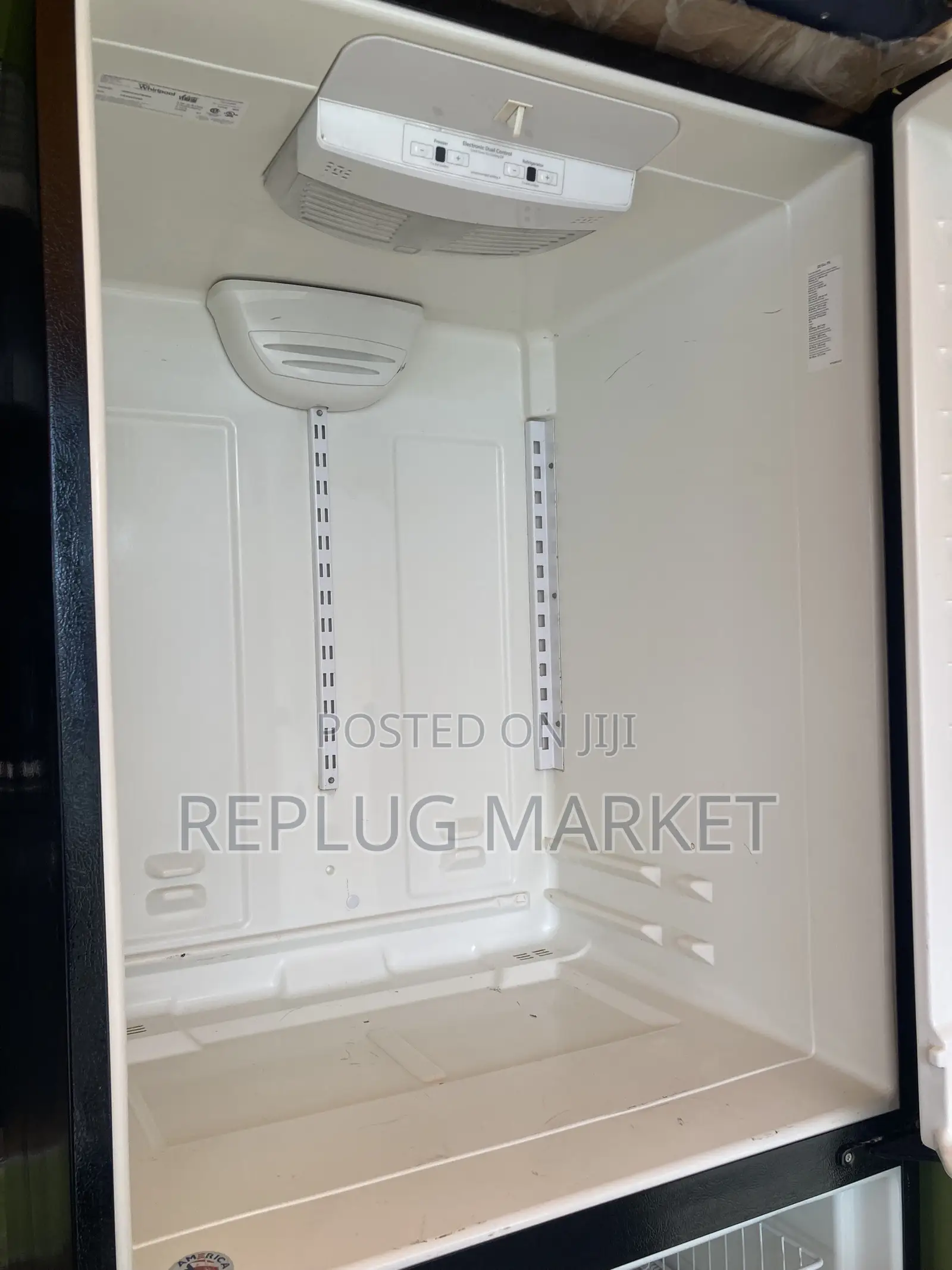 Whirlpool Bottom-Freezer Refrigerator