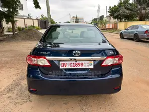 Toyota Corolla LE 4dr Sedan (1.8L 4cyl 4A) 2012 Blue