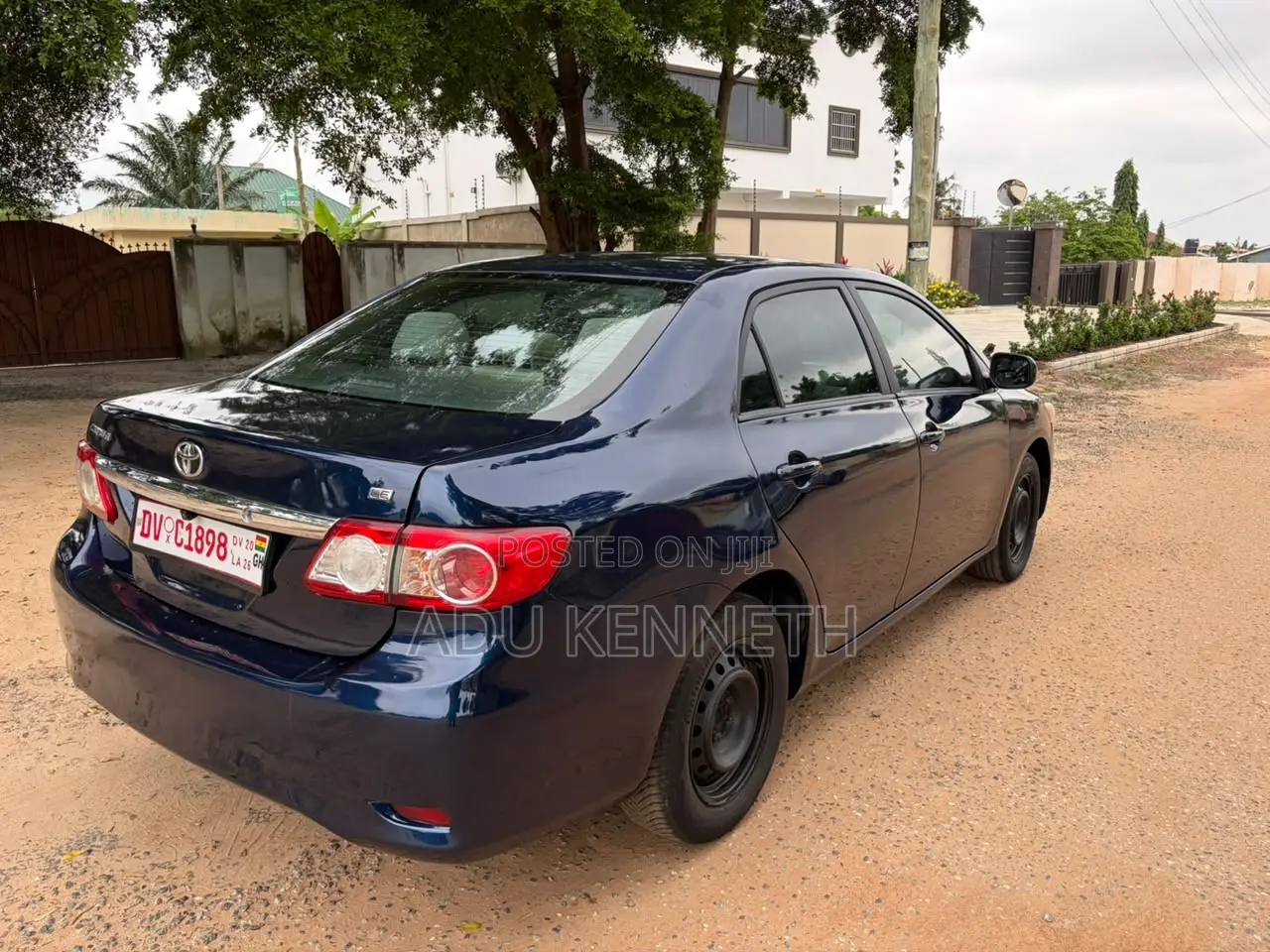 Toyota Corolla LE 4dr Sedan (1.8L 4cyl 4A) 2012 Blue