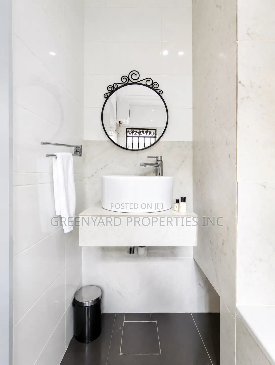 Furnished 2bdrm Apartment in Community 17, Spintex for sale