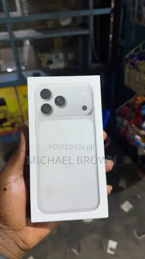 New Apple iPhone 17 Pro Max 256 GB Silver
