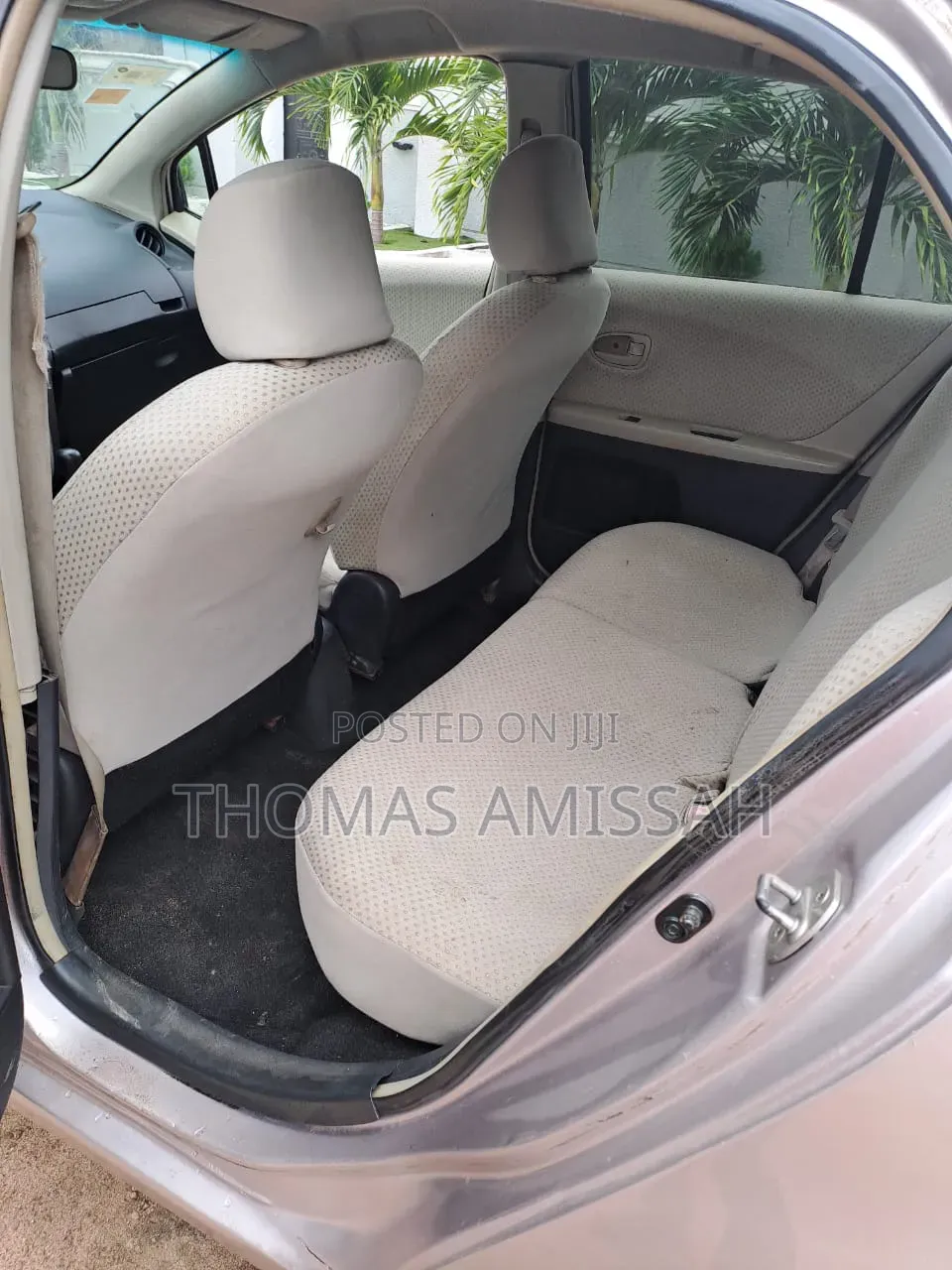 Toyota Vitz 2010 Gray
