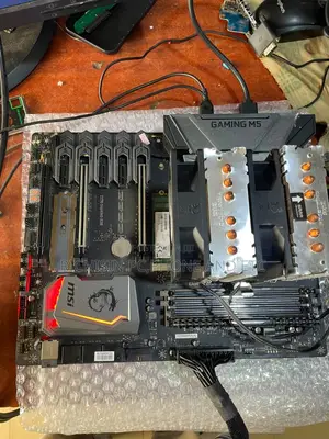 Msi Z270 Gaming M5 + I7 Cpu