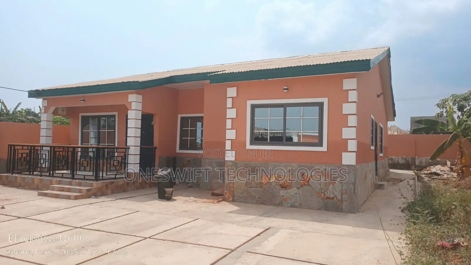 3bdrm House in Sakumono for rent
