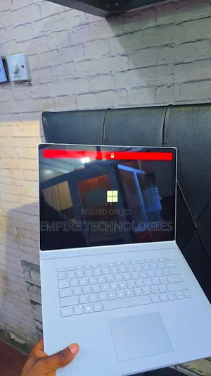 Laptop Microsoft Surface Book 2 16GB Intel Core i7 SSD 256GB