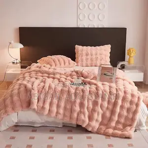 Douvet Blanket