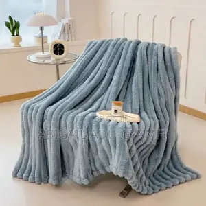 Funnel Blanket With Two Pillow Cases