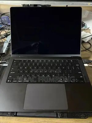 Laptop Apple MacBook Pro 2025 M5 16GB Apple M5 SSD 1T
