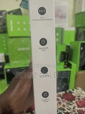 Oraimo ChopHub 3 in 1 Versatile Easy‐Clean Handheld Mandoline Slicer