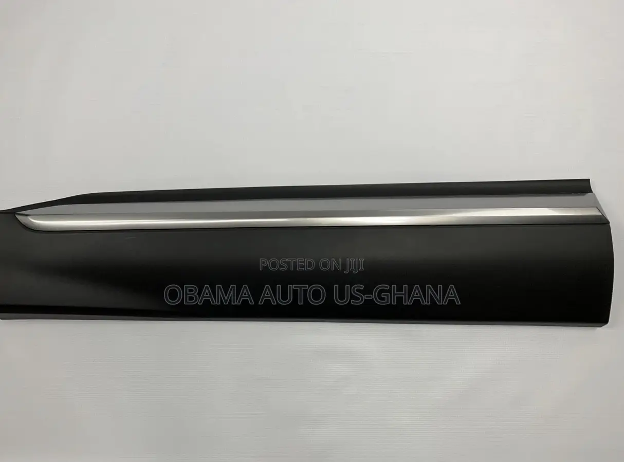 Hyundai Santa Fe Santafe 2019 2020 Door Moulding Lower Moldin Original