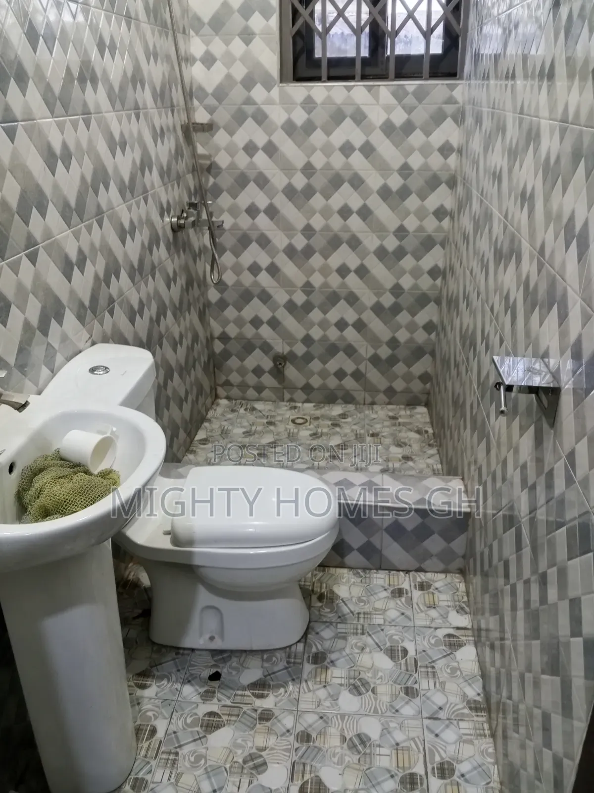Studio Apartment in Mighty Homes, Kasoa for rent