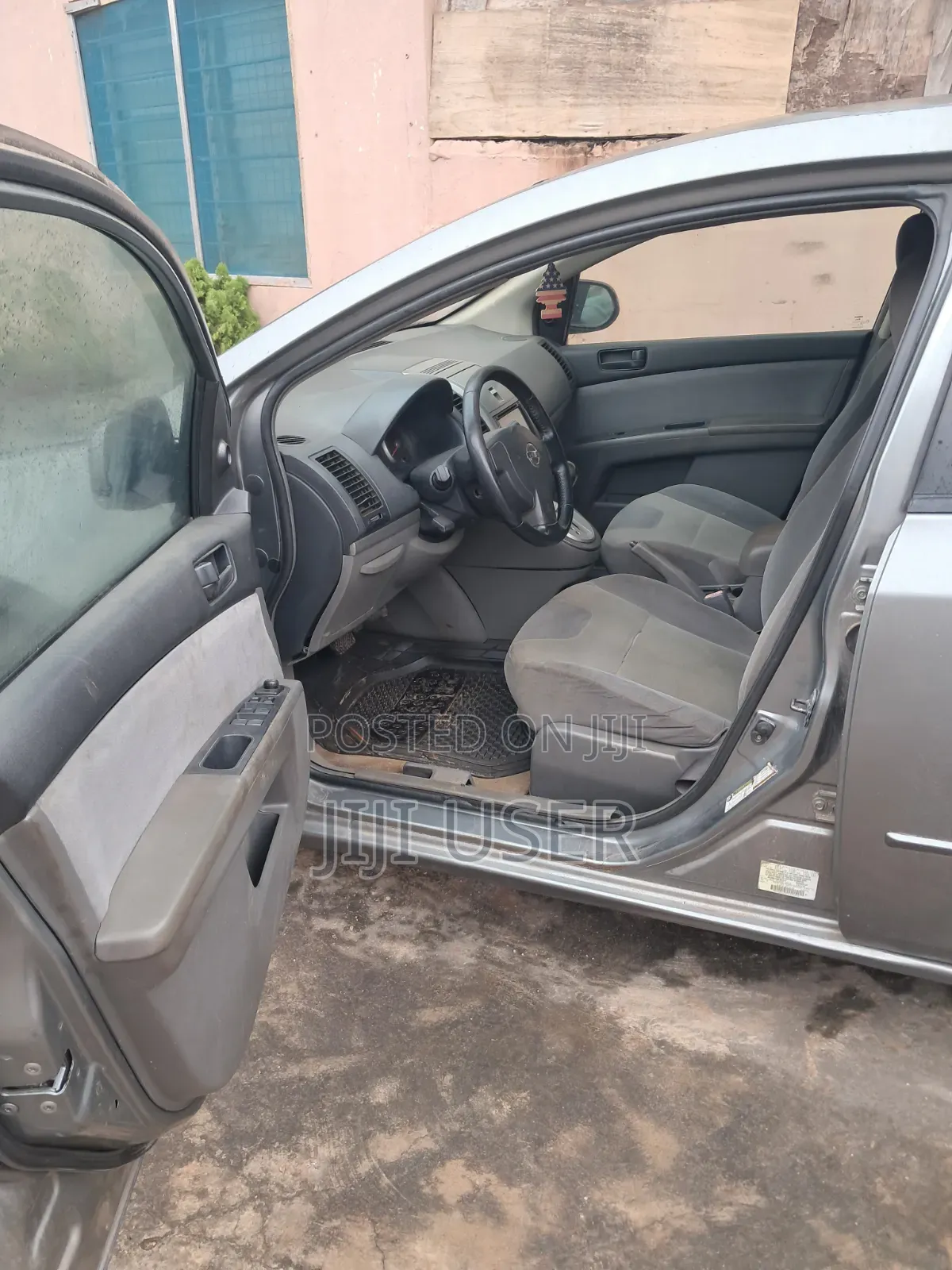 Nissan Sentra 2009 Gray