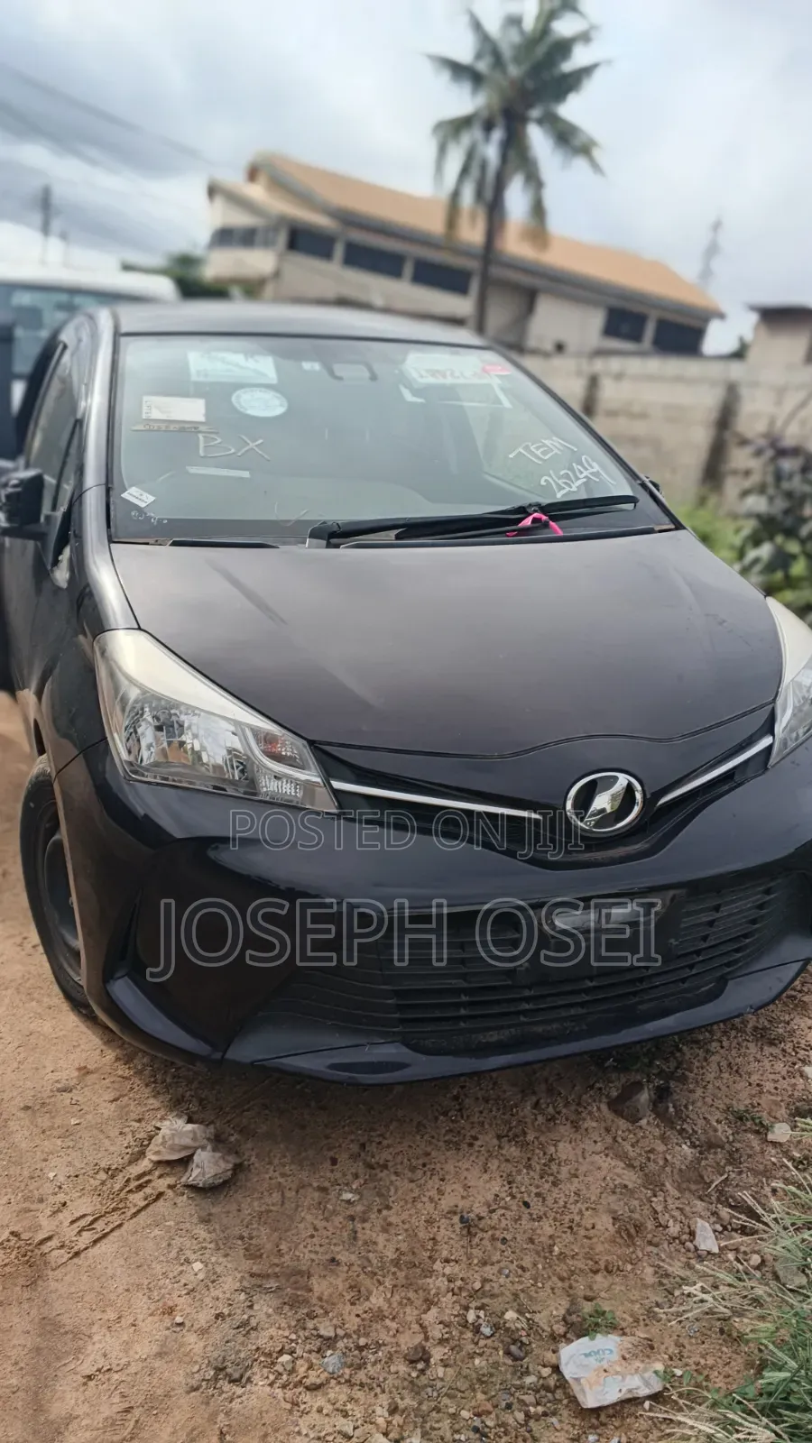 Toyota Vitz 2016 Purple