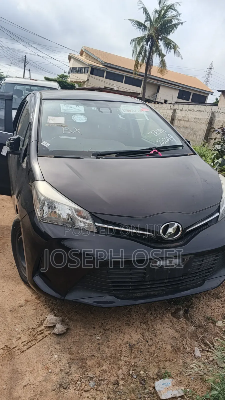 Toyota Vitz 2016 Purple