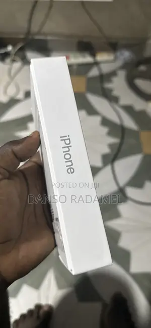 New Apple iPhone 14 Pro 128 GB White