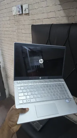 Laptop HP Pavilion 14 8GB Intel Core i5 SSD 256GB