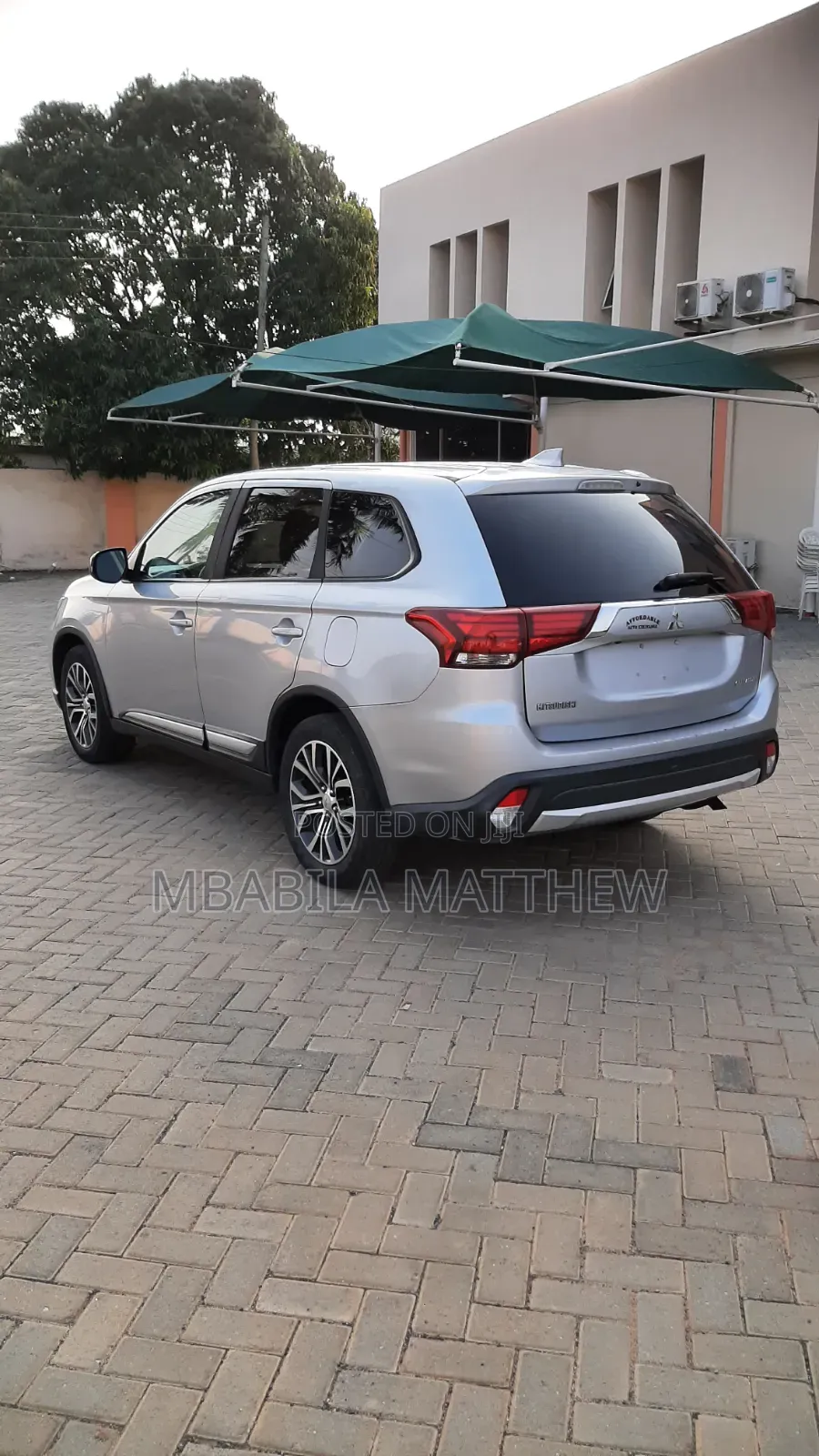 Mitsubishi Outlander 2017 Silver