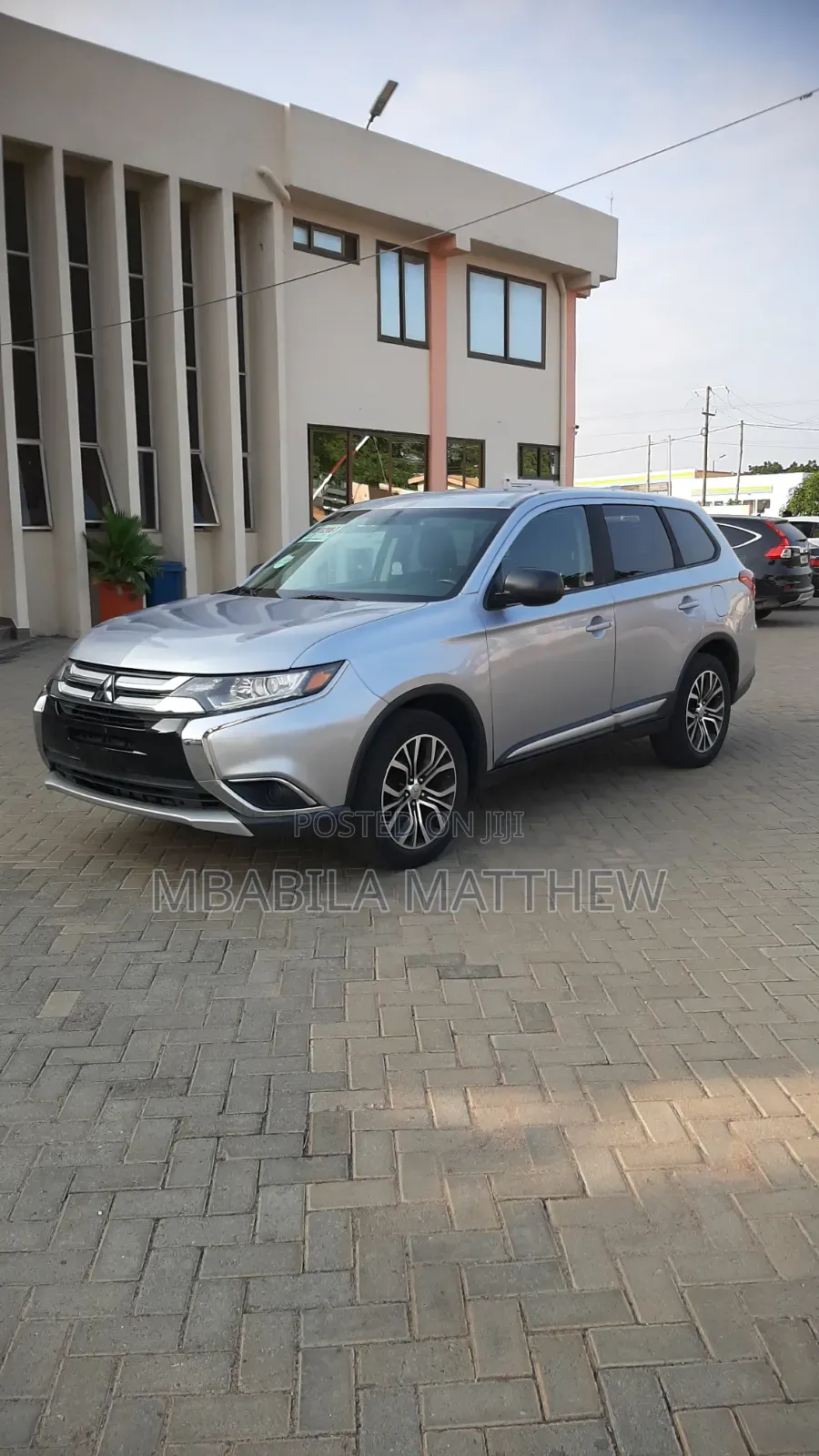 Mitsubishi Outlander 2017 Silver