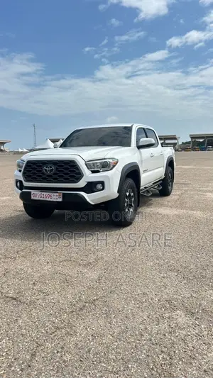 Toyota Tacoma TRD Off Road 2022 White