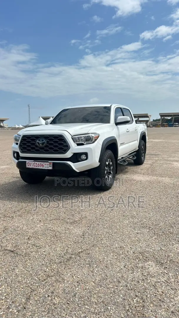 Toyota Tacoma TRD Off Road 2022 White