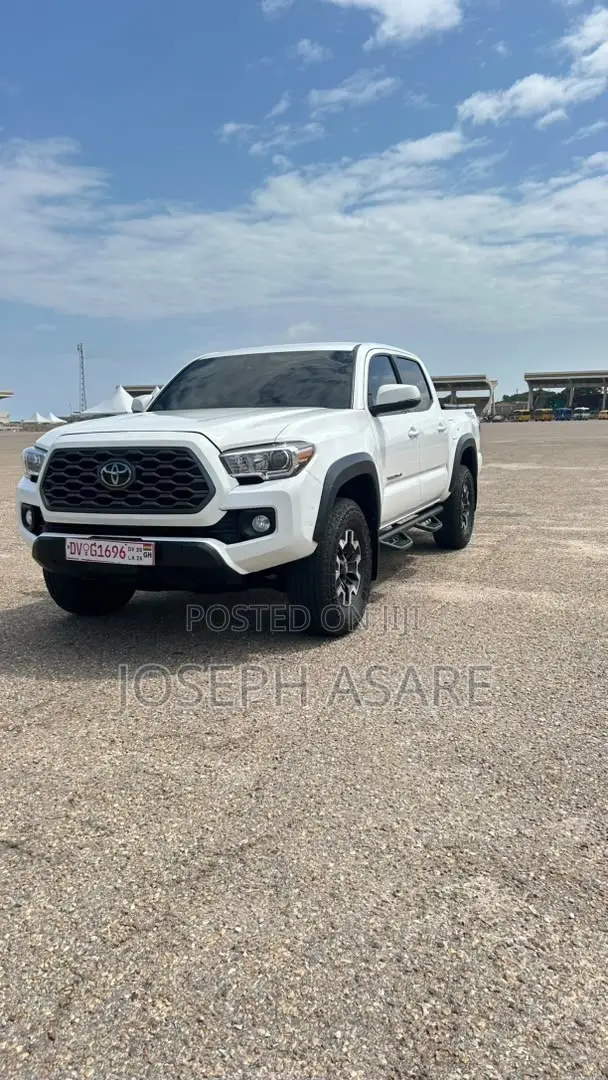 Toyota Tacoma TRD Off Road 2022 White