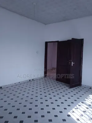 2bdrm Apartment in Adenta, Commandos for rent
