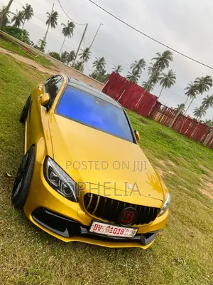 Mercedes-Benz C63 2016 Gold