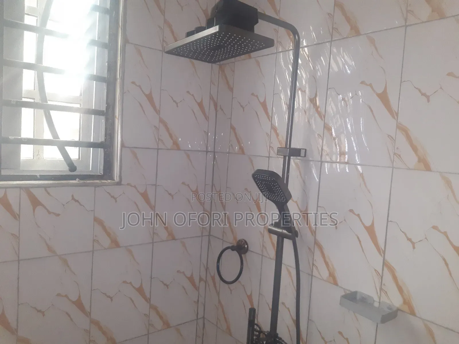 2bdrm Apartment in Kentinkrono Nsenie, Kumasi Metropolitan for rent