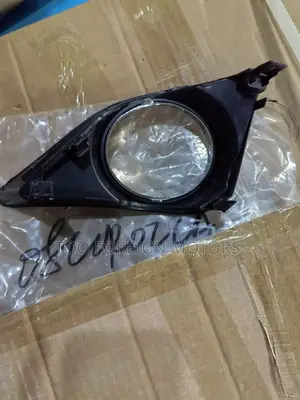 Corolla 2009- 2012 Fog Lamp Cover