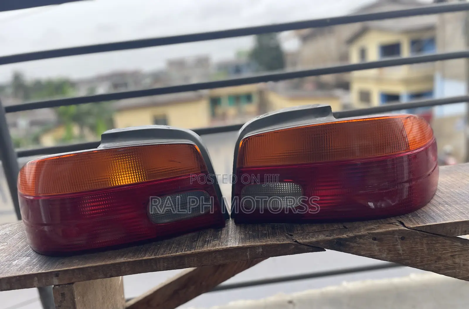 Chevrolet Geo Prism 1998-2002 Taillight
