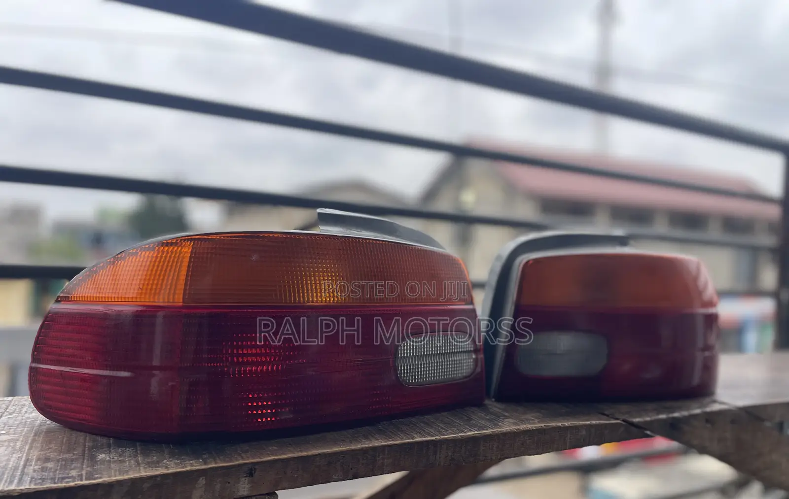 Chevrolet Geo Prism 1998-2002 Taillight