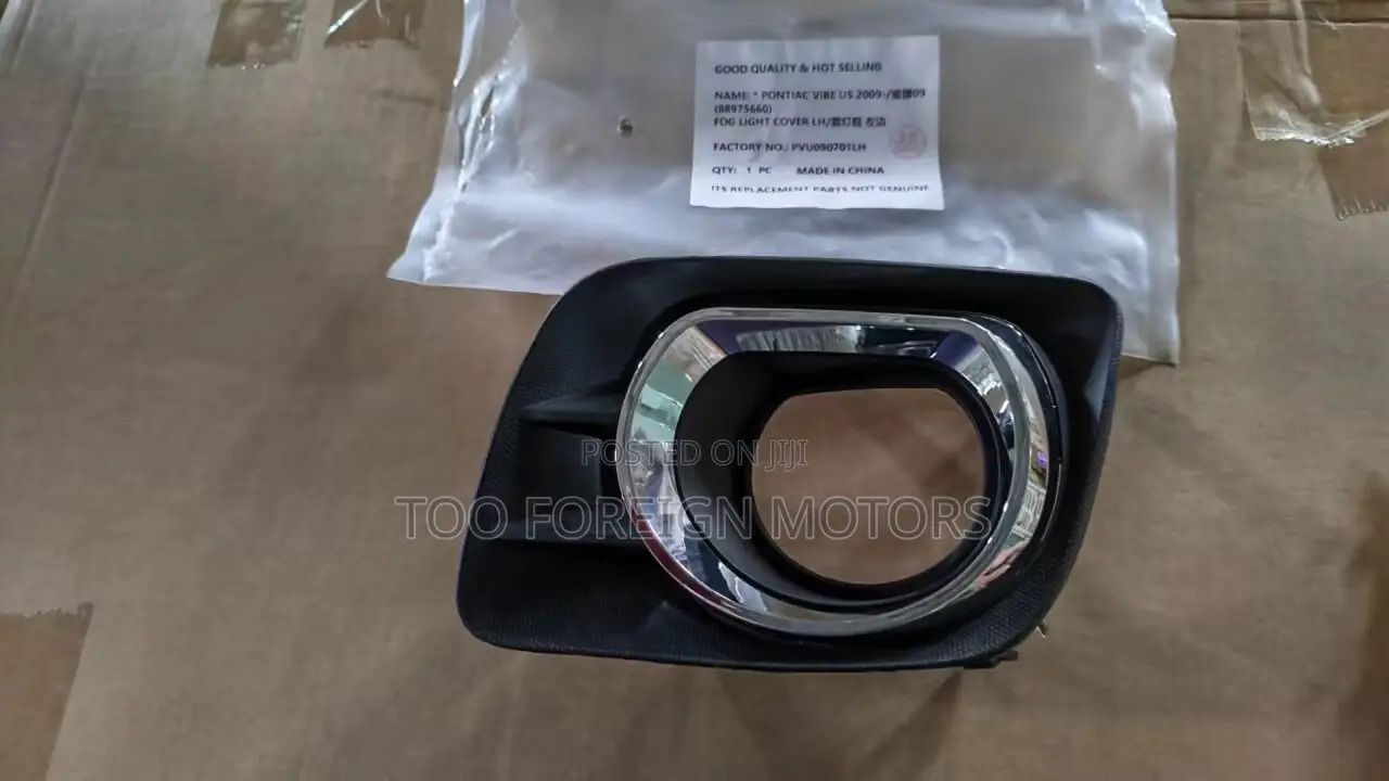 Matrix /Vibe 2009-2010 Fog Lamp Covers Available