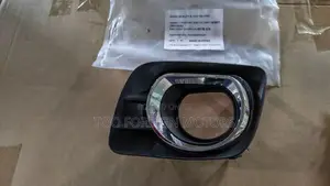 Matrix /Vibe 2009-2010 Fog Lamp Covers Available