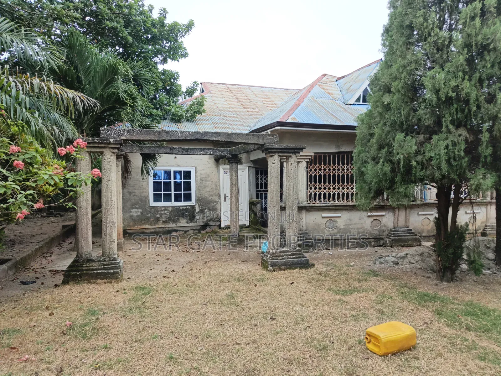 4bdrm House in Aboaso Heman Road, Kumasi Metropolitan for sale