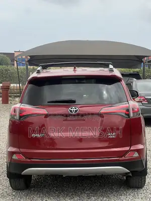 Toyota RAV4 2017 Red