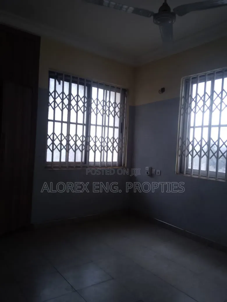 2bdrm Apartment in Adenta, Amrahia, Malejor for rent
