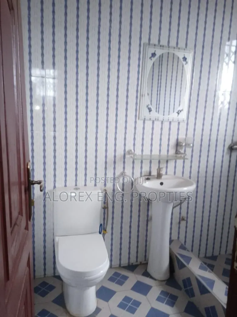 2bdrm Apartment in Adenta, Amrahia, Malejor for rent