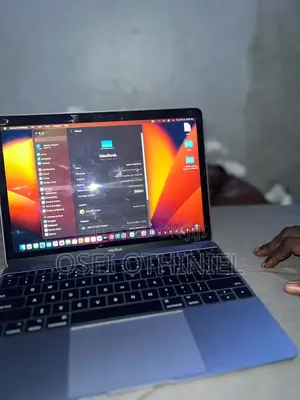 Laptop Apple MacBook 2017 16GB Intel Core i7 SSD 256GB