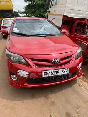 Toyota Corolla 2013 Red