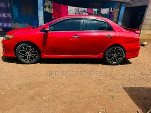 Toyota Corolla 2013 Red