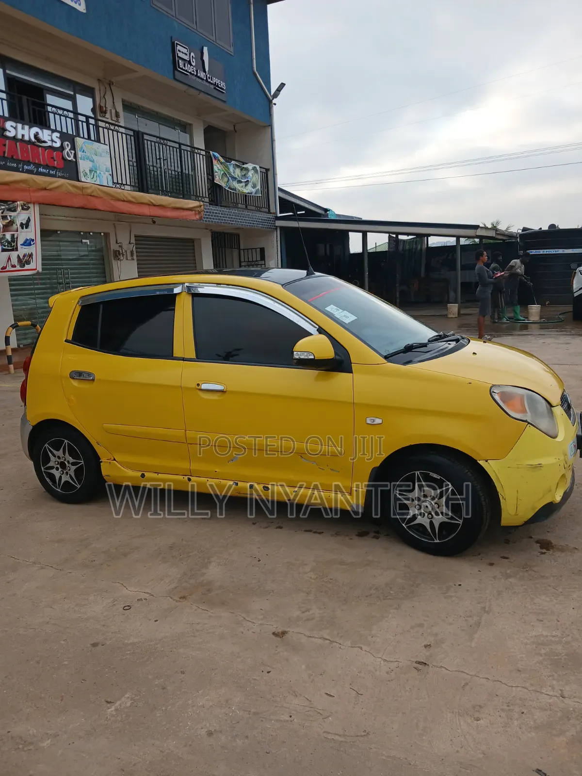 Kia Morning 2010 Yellow