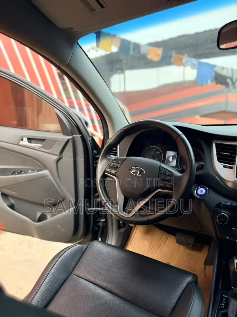 Hyundai Tucson 2017 Black