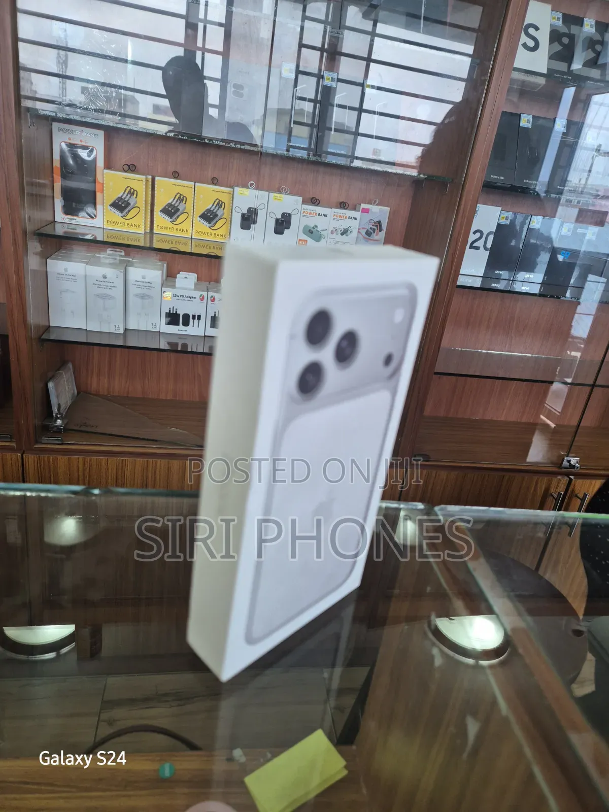New Apple iPhone 17 Pro Max 256 GB Silver