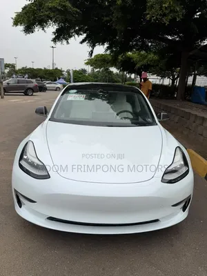 Tesla Model 3 2019 White