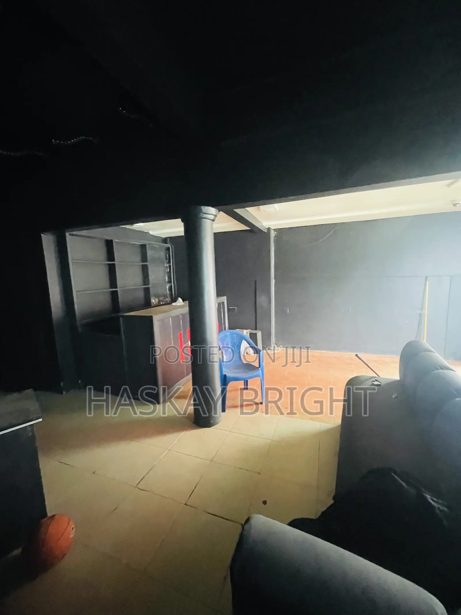 Roadside Shop for Rent at Achimota Kingsby