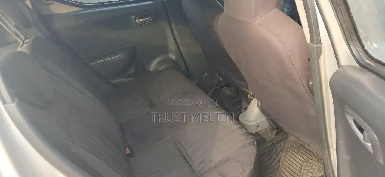 Nissan Pixo 1.0 FWD 2010 Silver
