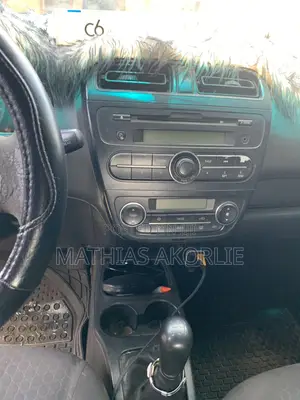 Mitsubishi Mirage DE 4dr Hatchback (1.2L 3cyl 5M) 2015 Green